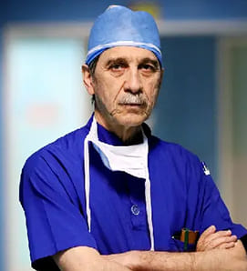 دکتر نادر گیوتاج — جراحی قلب و عروق